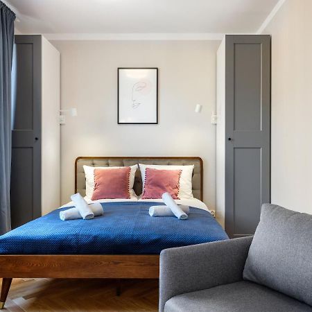 Tyzenhauz Apartments Rakowicka Street Krakow Ngoại thất bức ảnh