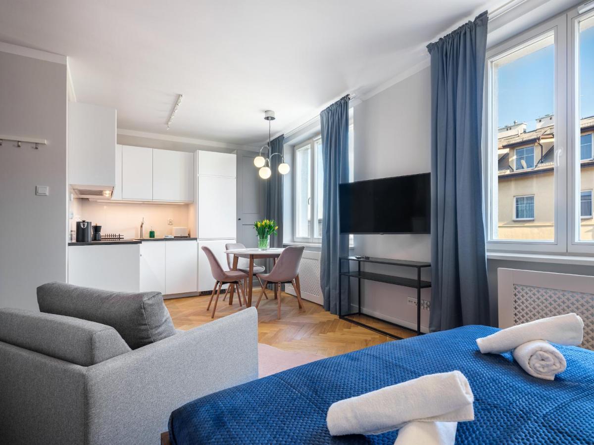 Tyzenhauz Apartments Rakowicka Street Krakow Ngoại thất bức ảnh