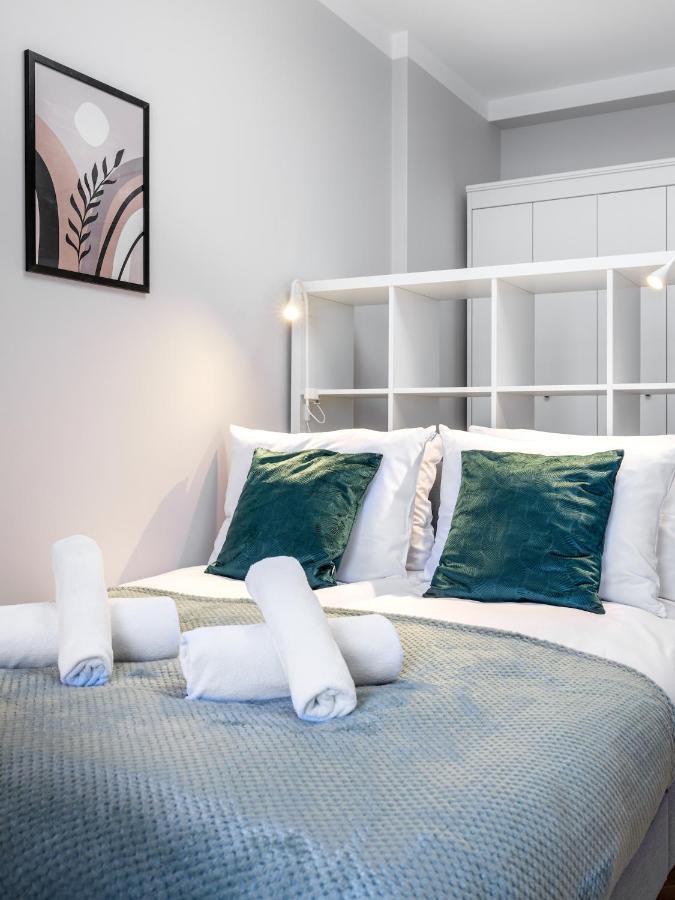 Tyzenhauz Apartments Rakowicka Street Krakow Ngoại thất bức ảnh