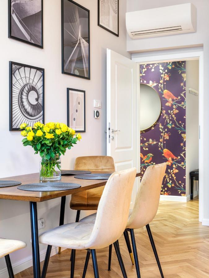 Tyzenhauz Apartments Rakowicka Street Krakow Ngoại thất bức ảnh