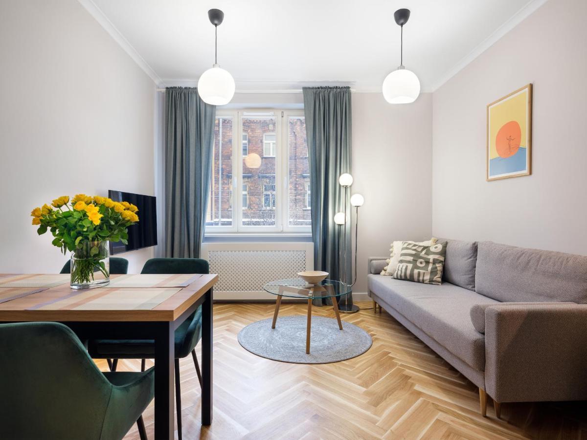Tyzenhauz Apartments Rakowicka Street Krakow Ngoại thất bức ảnh
